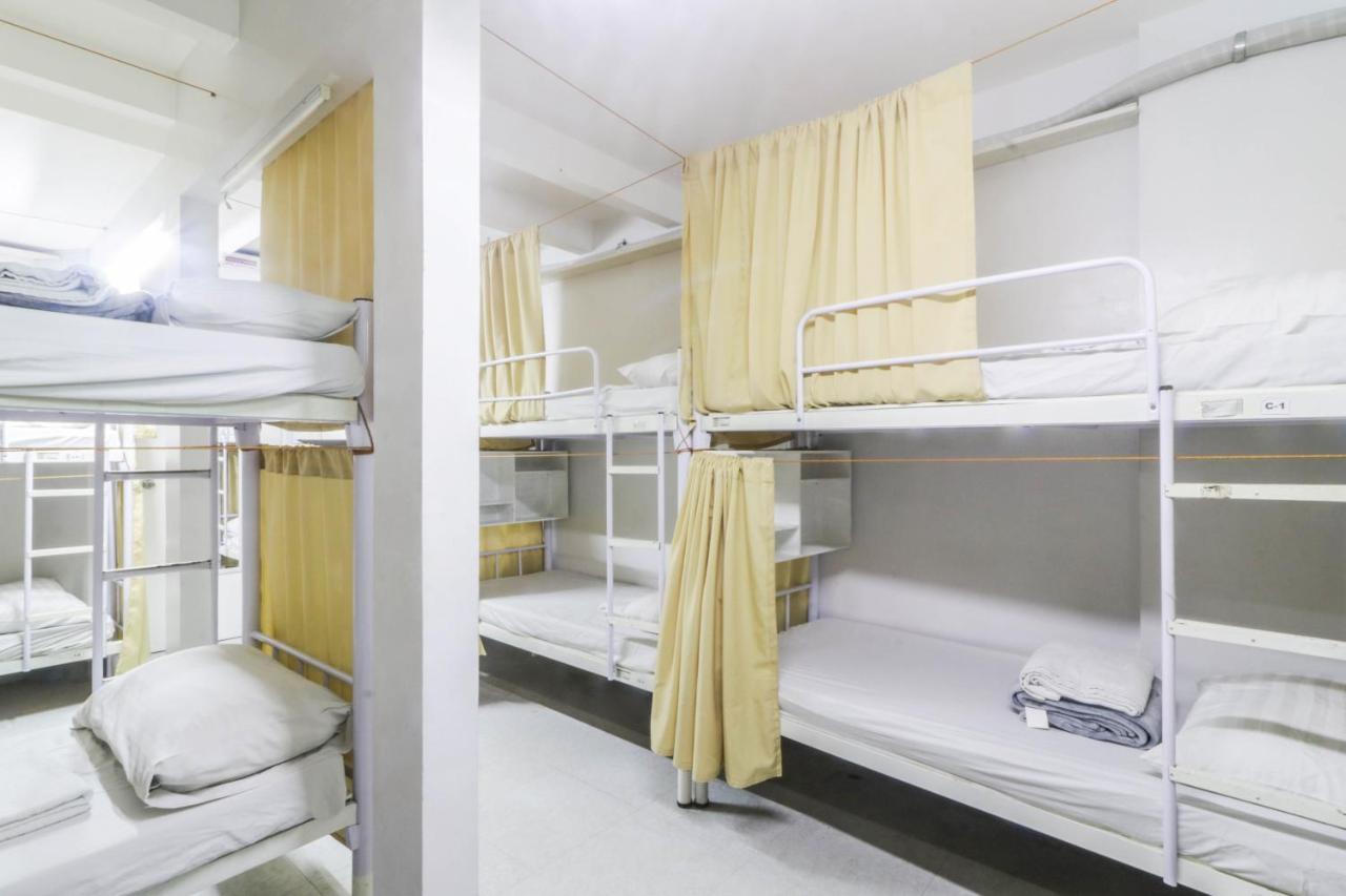 Ark Hostel City Center Manila Пасай Екстериор снимка
