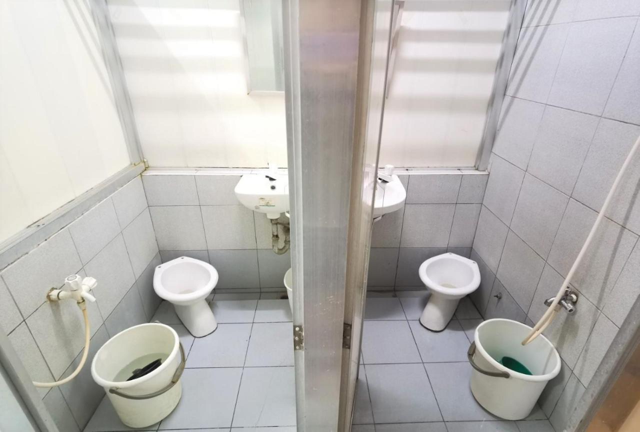 Ark Hostel City Center Manila Пасай Екстериор снимка