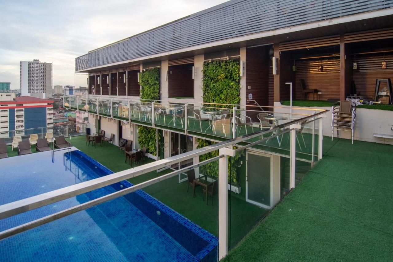Ark Hostel City Center Manila Пасай Екстериор снимка