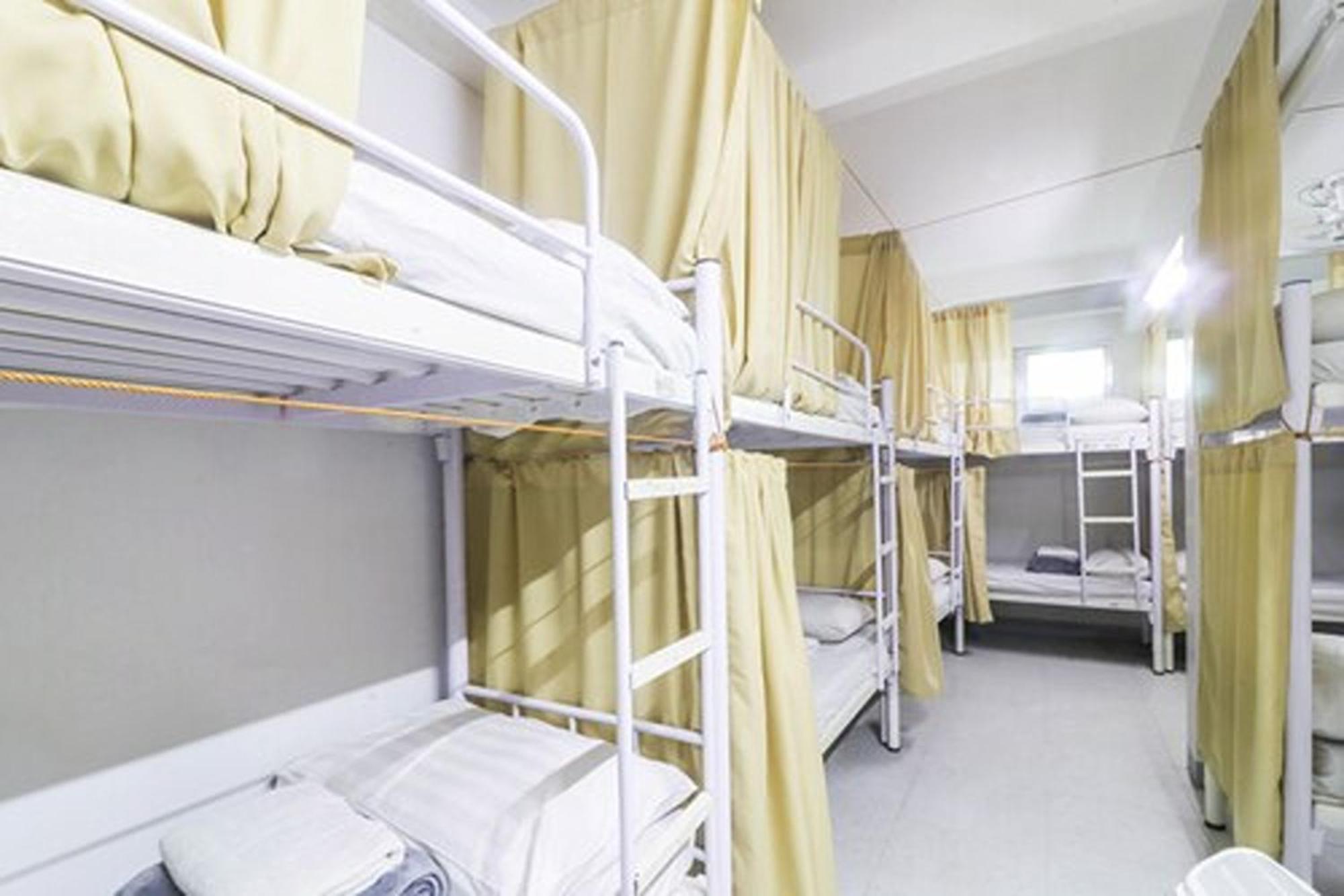Ark Hostel City Center Manila Пасай Екстериор снимка